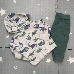BOGO Carter’s - Dino / Mammoth Set, 12 months